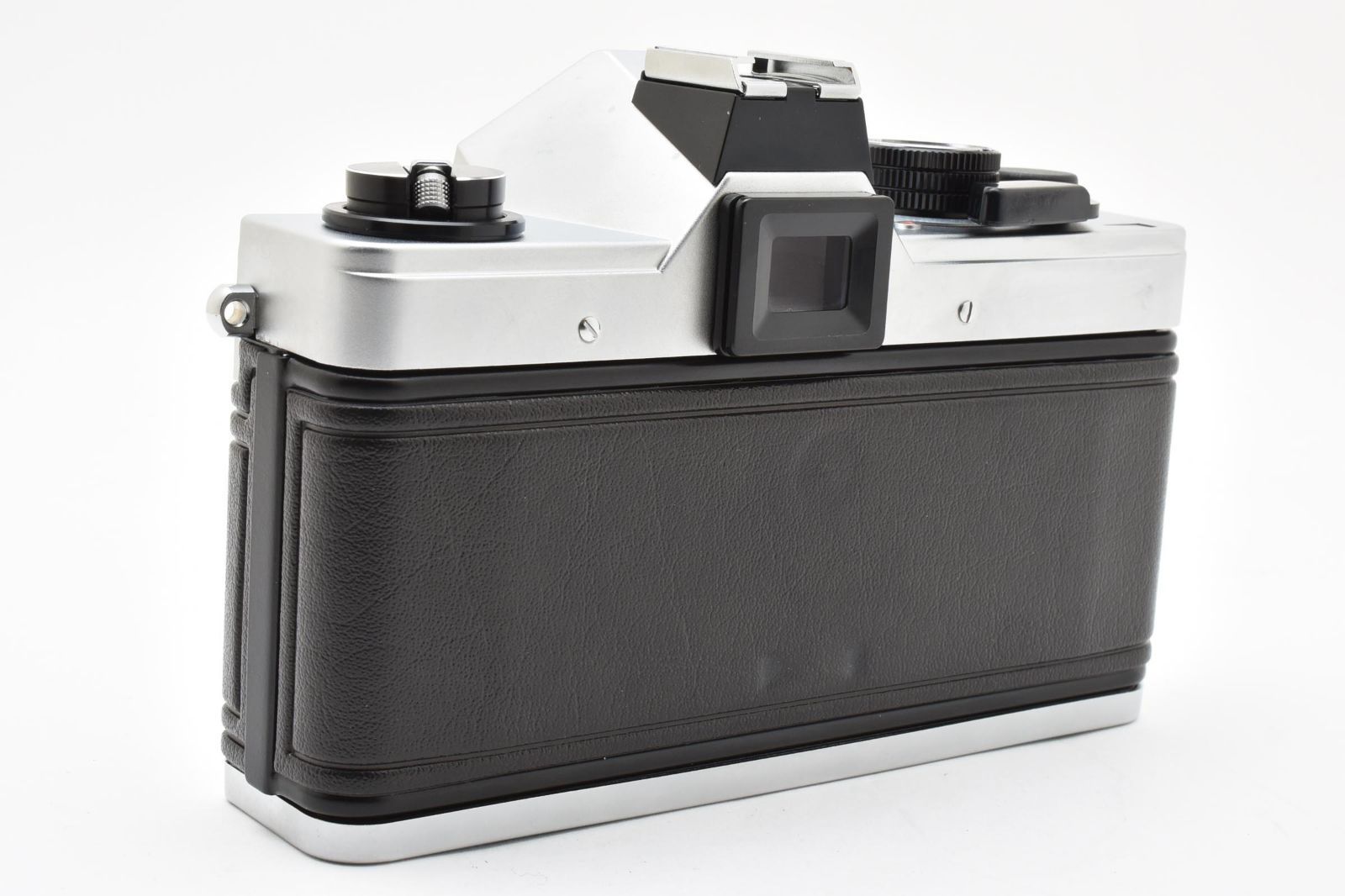 6964 【難あり品(ジャンク）】 Praktica Mtl5 B Slr Film Camera