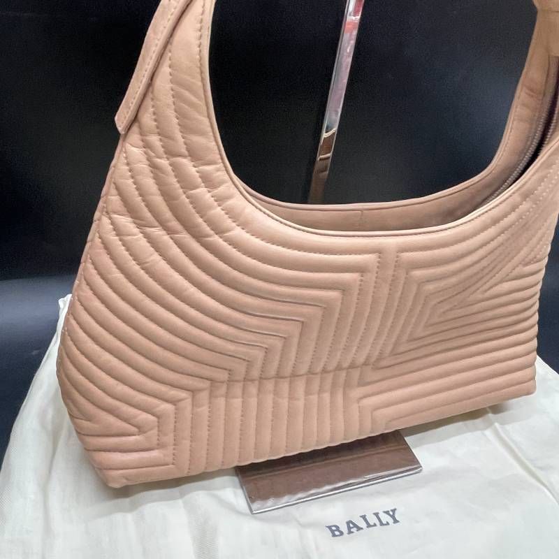 T451 BALLY キルティング ワンショルダーバッグ レザー ベージュ