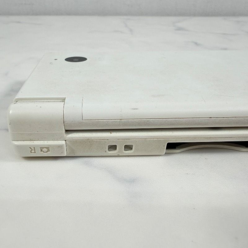初期化済み/ジャンク】Nintendo DSi TWL-001 任天堂 ホワイト 329K1100