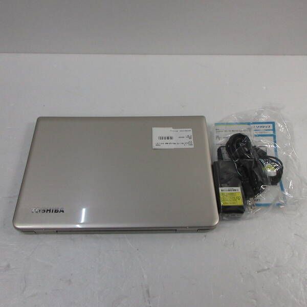東芝 dynabook N51/TG 中古 サテンゴールド - メルカリ