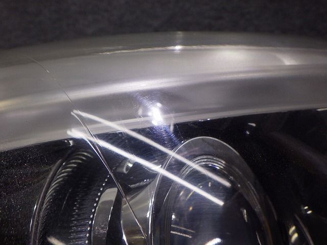 ソリオ 右ヘッドライト HID MA15S 35100-54M LE10G-6223 デリカD2 