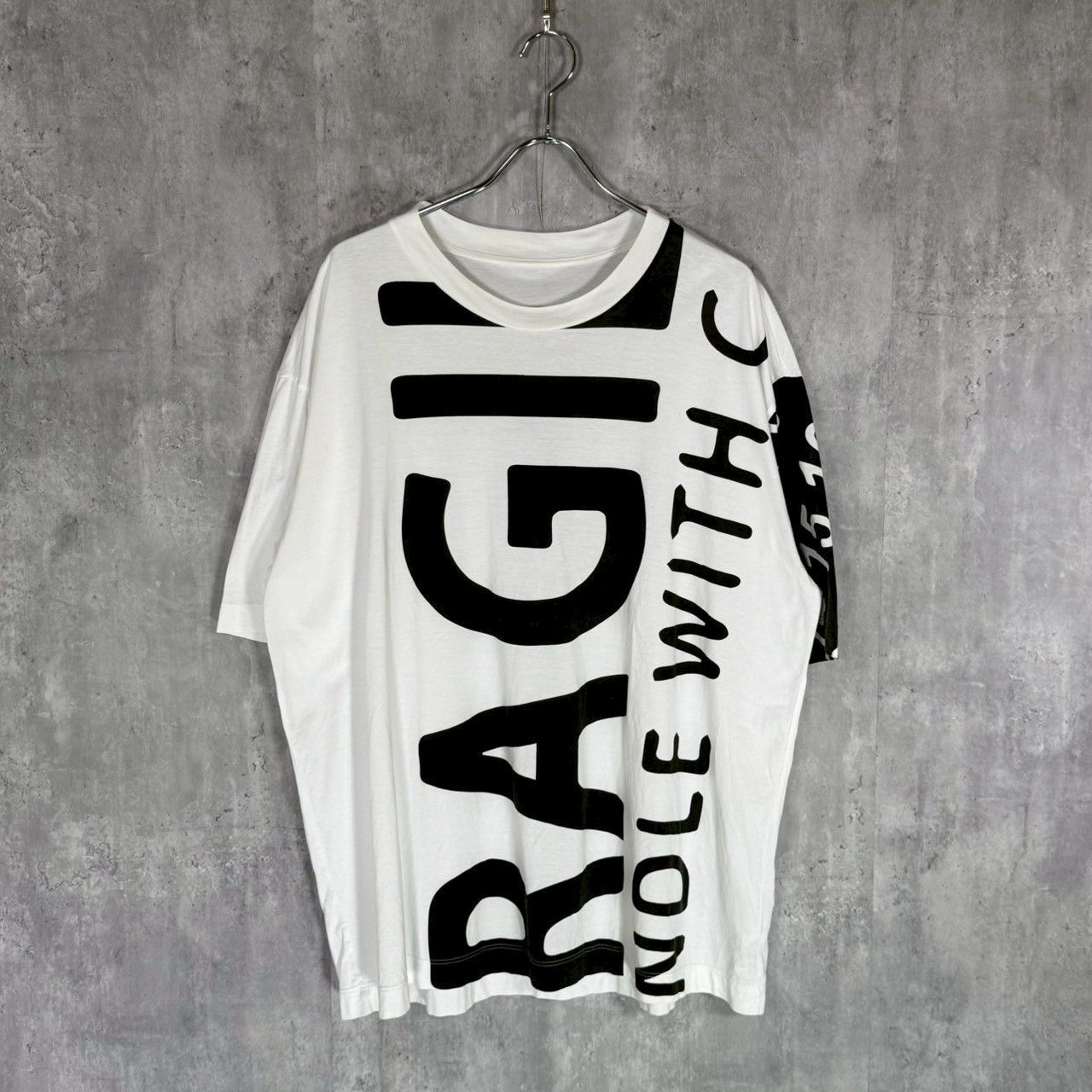 Maison Margiela』メゾンマルジェラ（44）FRAGILE ビッグロゴ オーバー 