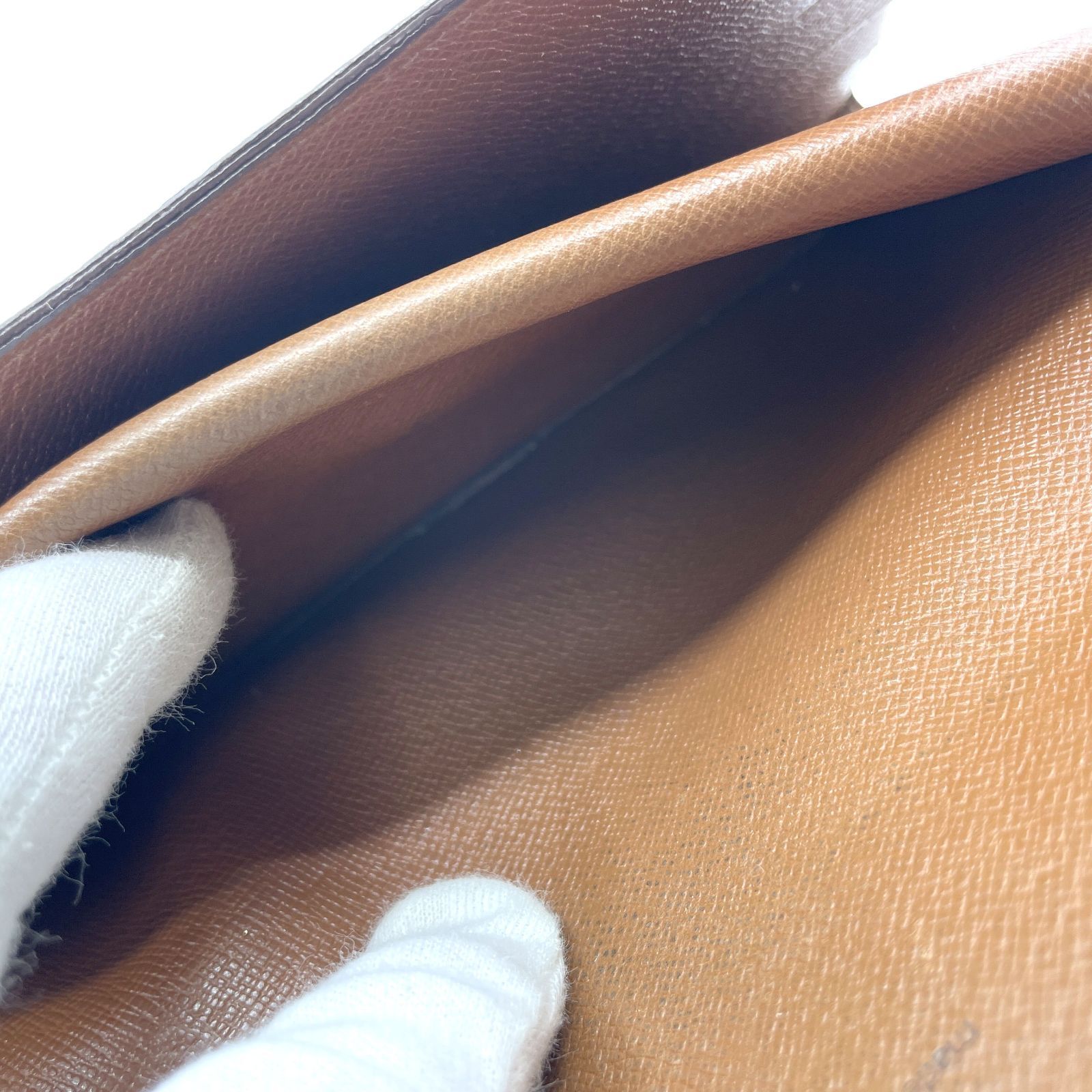 LOUIS VUITTON ルイヴィトン ポルトフォイユ インターナショナル 三 