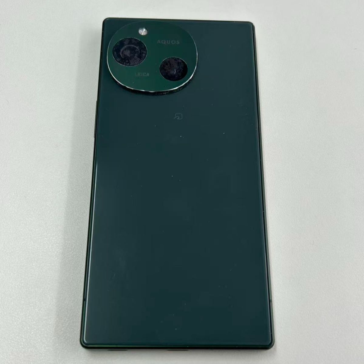 【ジャンク品】AQUOS R9 ジャンク】AQUOS R9 グリーン 部品取り - メルカリ