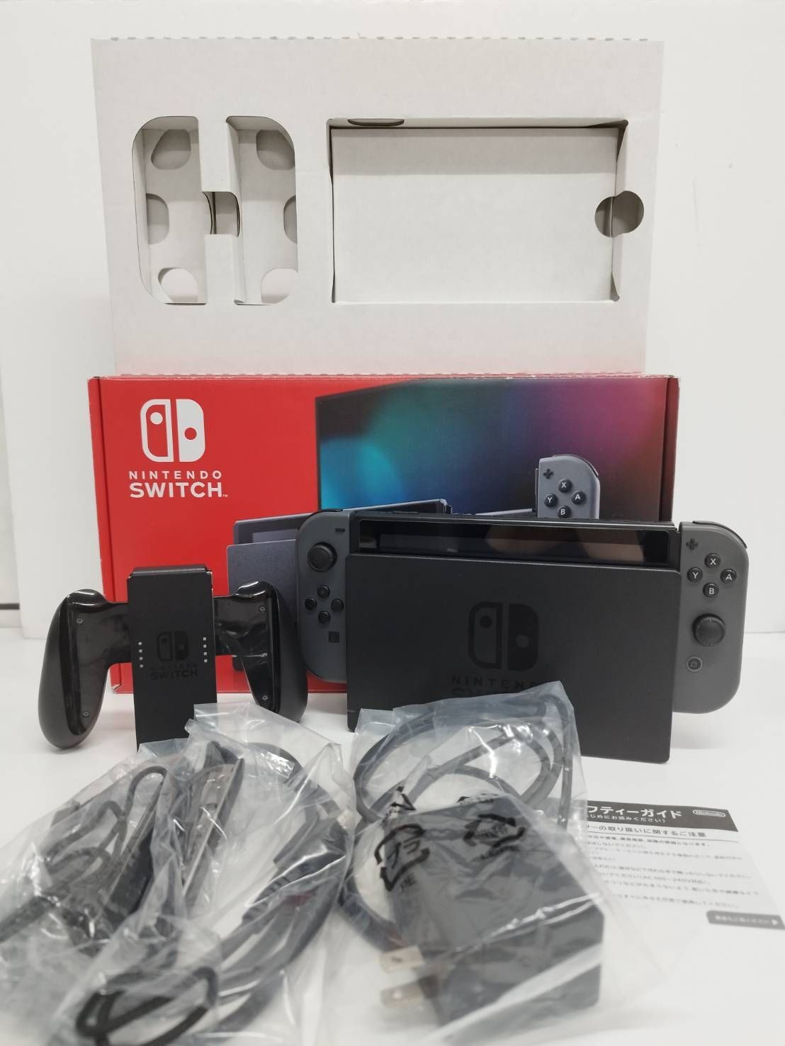 良品】Nintendo Switch HAC-001(-01)/2020年製/バッテリー強化版〈HAD 