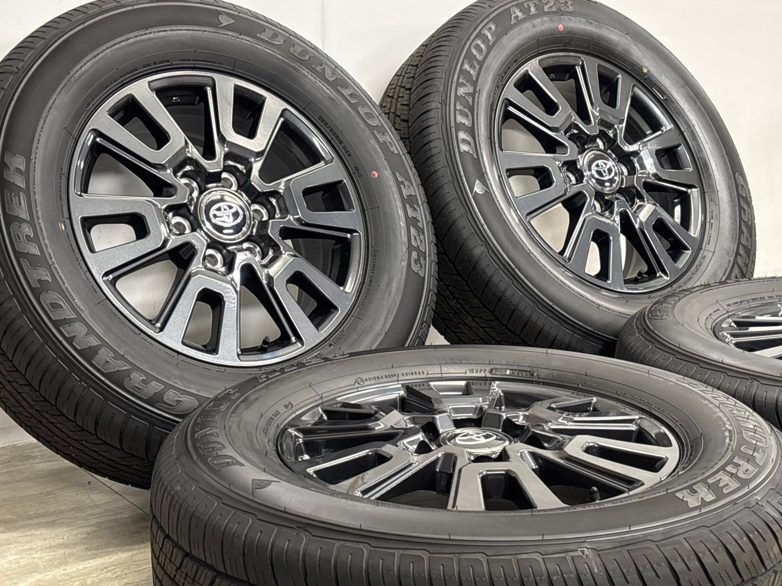 2026年製 新車外し品】トヨタ 250 ランドクルーザー 純正 18in 7J +60 