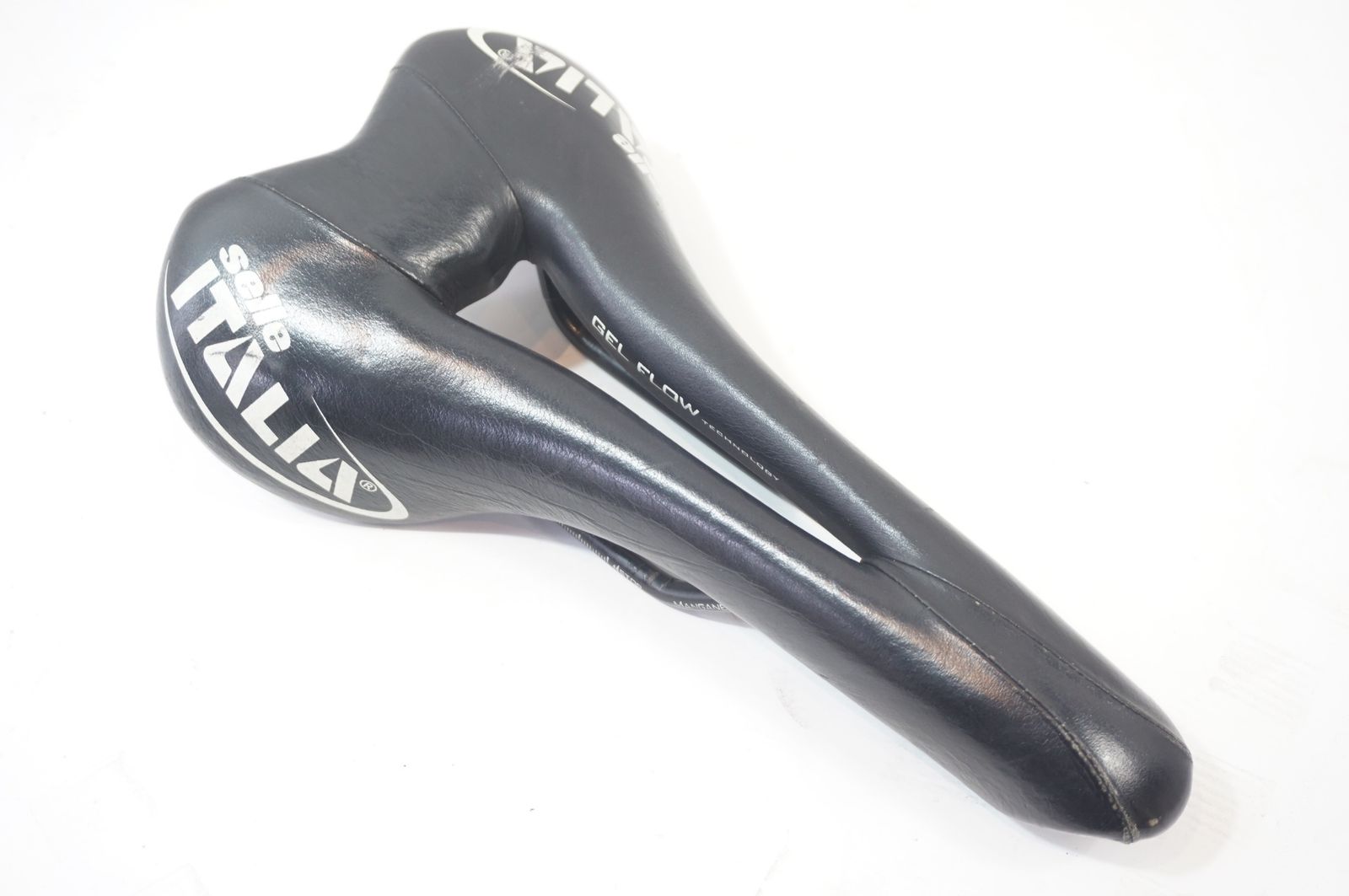 SELLE ITALIA 「セライタリア」 TURBOMATIC GEL FLOW サドル 