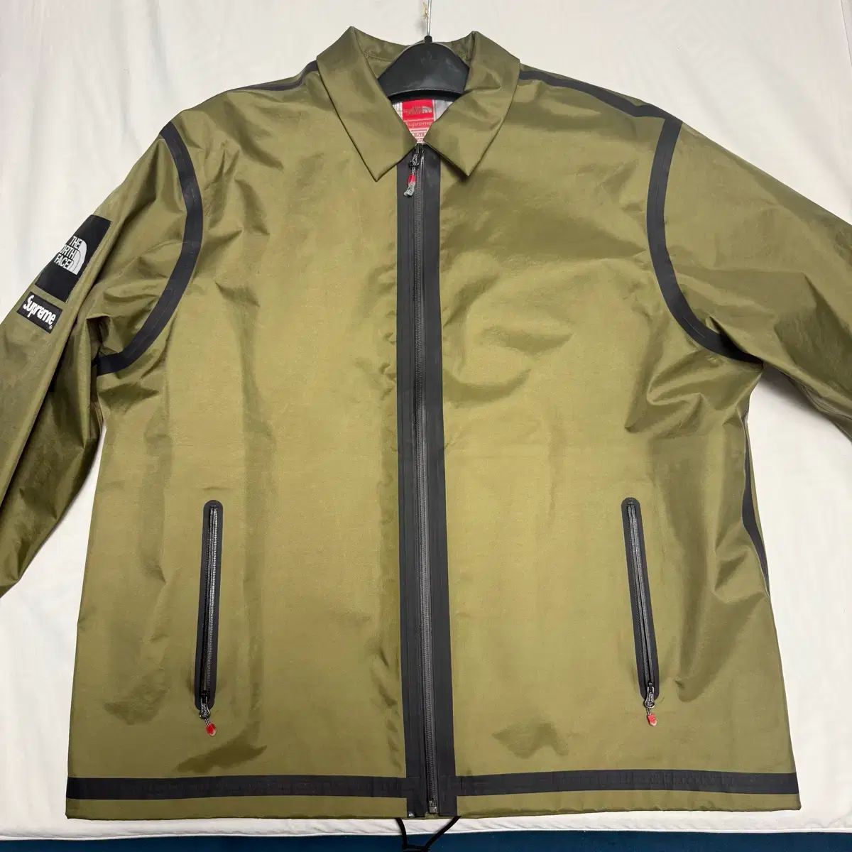 Supreme THE NORTH FACE ザノースフェイス サミット テープ심 コーチ 