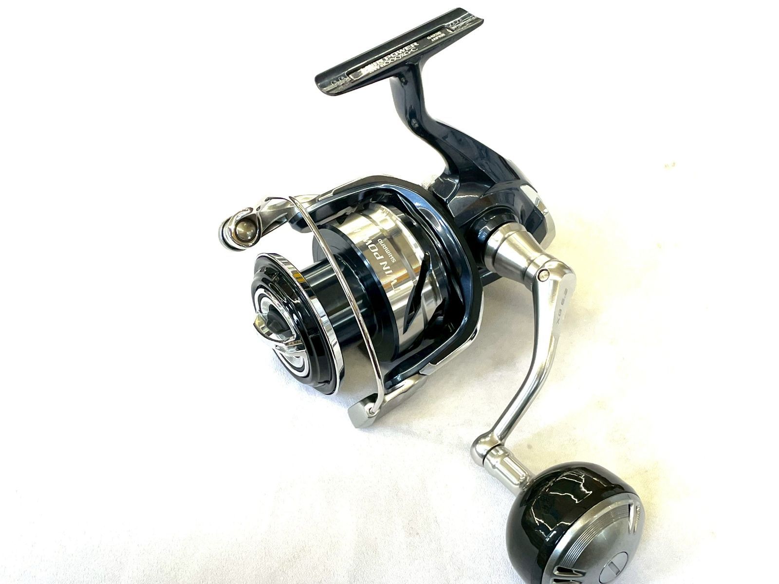 極美品 シマノ 21ツインパワーSW 6000XG ジギング ショアジギ 