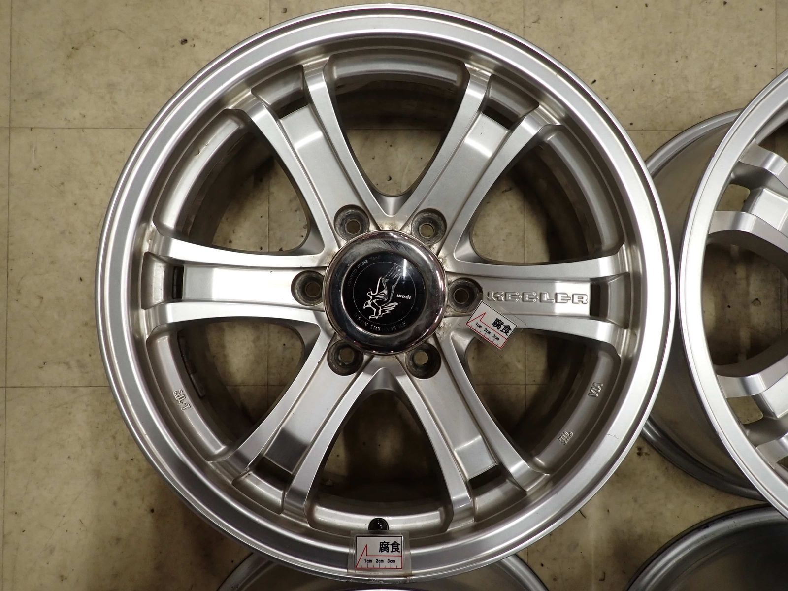 お取引中 WEDS KEELER 17インチ 4本