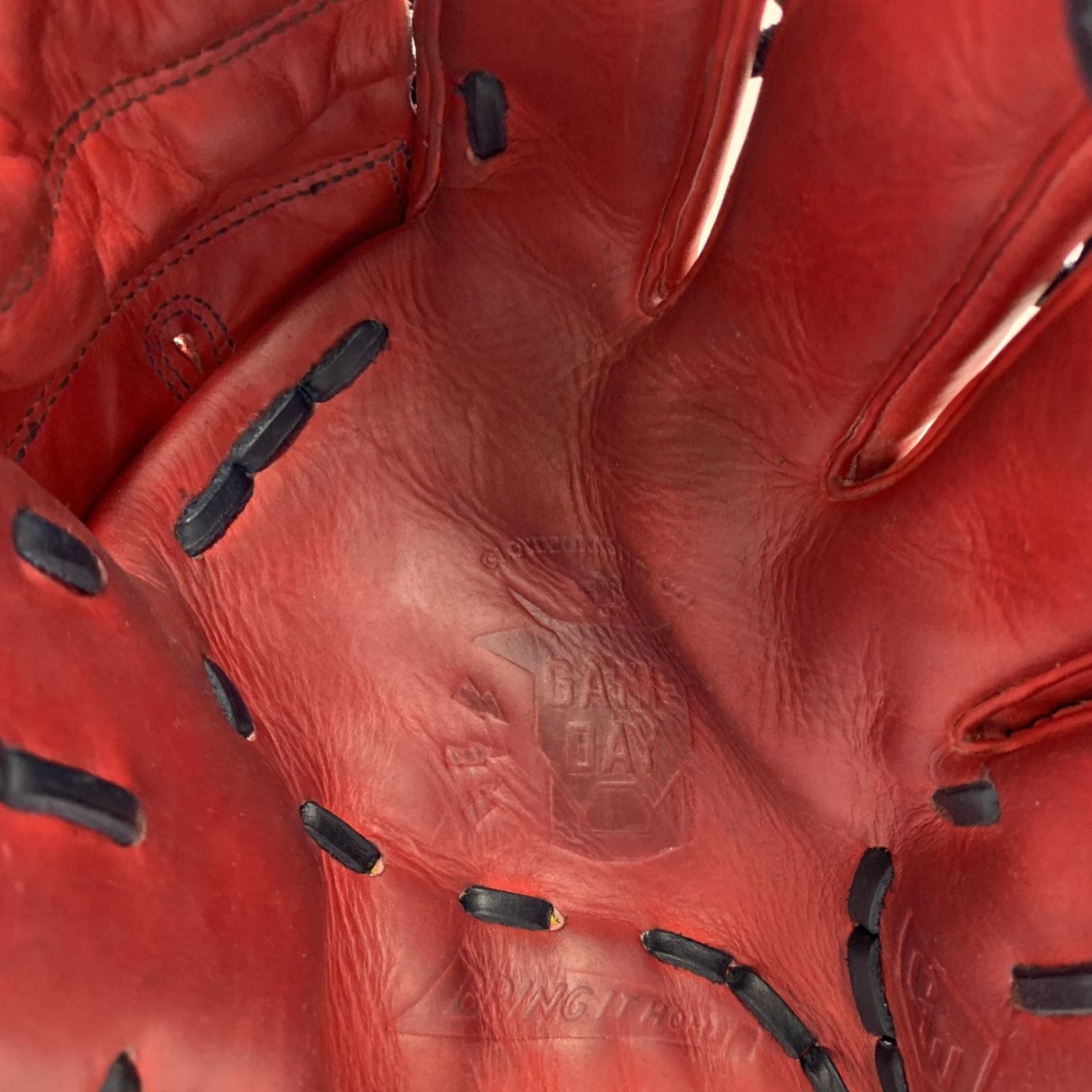 グラブワークス GLOVEWORKS ゲームデイ 軟式 大人 一般 投手用
