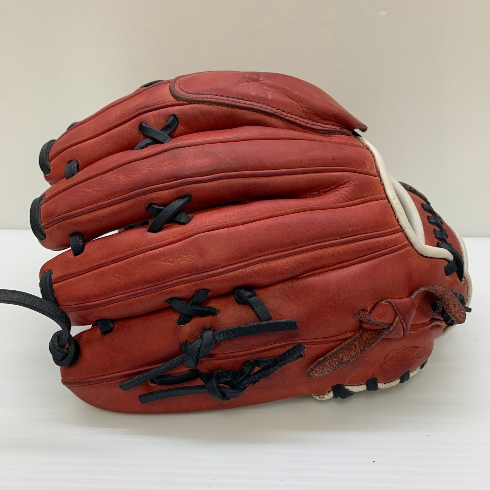 グラブワークス GLOVEWORKS ゲームデイ 軟式 大人 一般 投手用