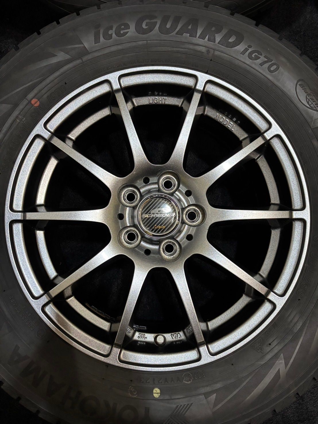 ☆195/65R15 YOKOHAMA/ice GUARD iG70 23年製 SCHNEIDER 15インチ 6J + 