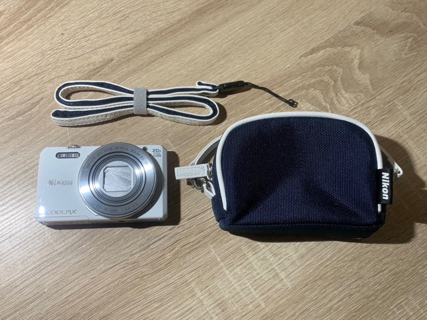 Nikon ニコン COOLPIX S7000 【ジャンク品】 Nikon COOLPIX S7000 ジャンク品 【公式通販】
