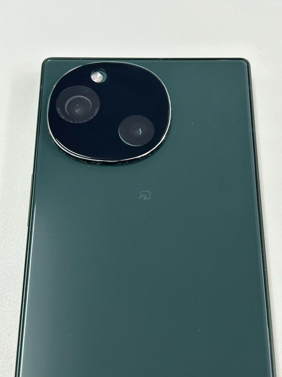 ジャンク】AQUOS R9 グリーン 部品取り - メルカリ