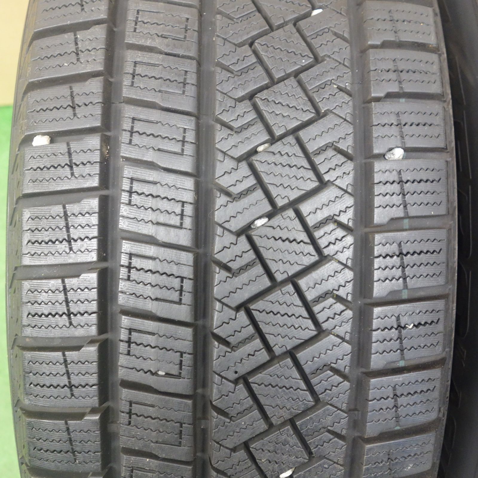 バリ溝！22年！キレイ！9.5分以上☆レガシィ 等 205/60R16 