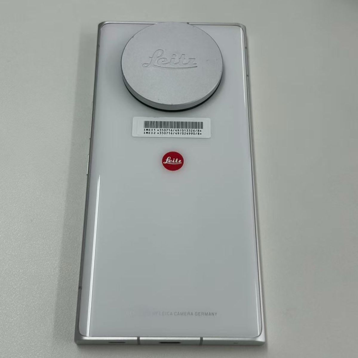 訳あり】Leitz phone 2 512GB ホワイト - メルカリ
