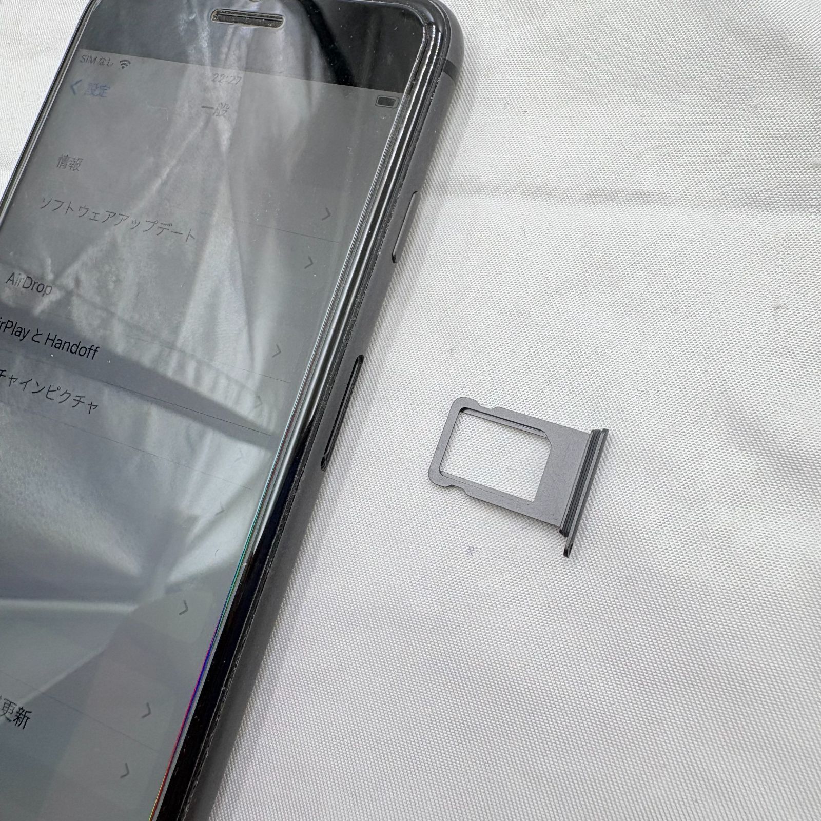 iPhone 8 64GB スペースグレイ au SIMロックなし - メルカリ