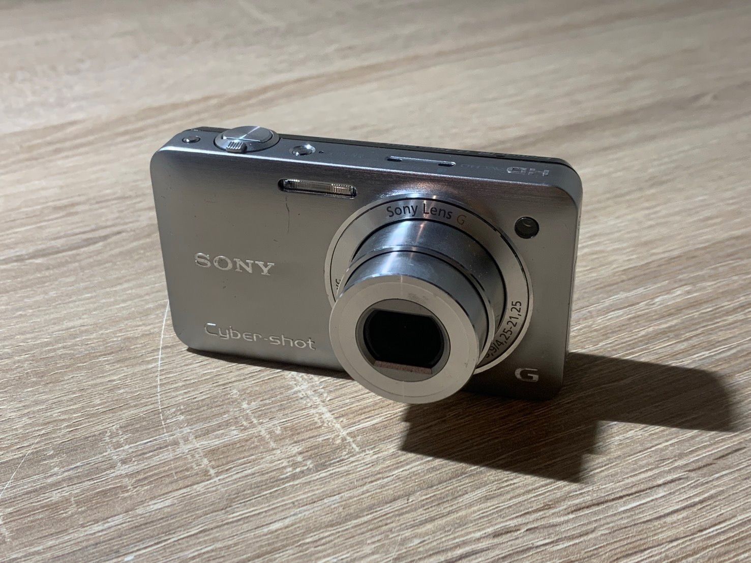 9605 Sony Cyber-shot DSC-WX5 シルバー デジカメ 動作確認済み【ネ 