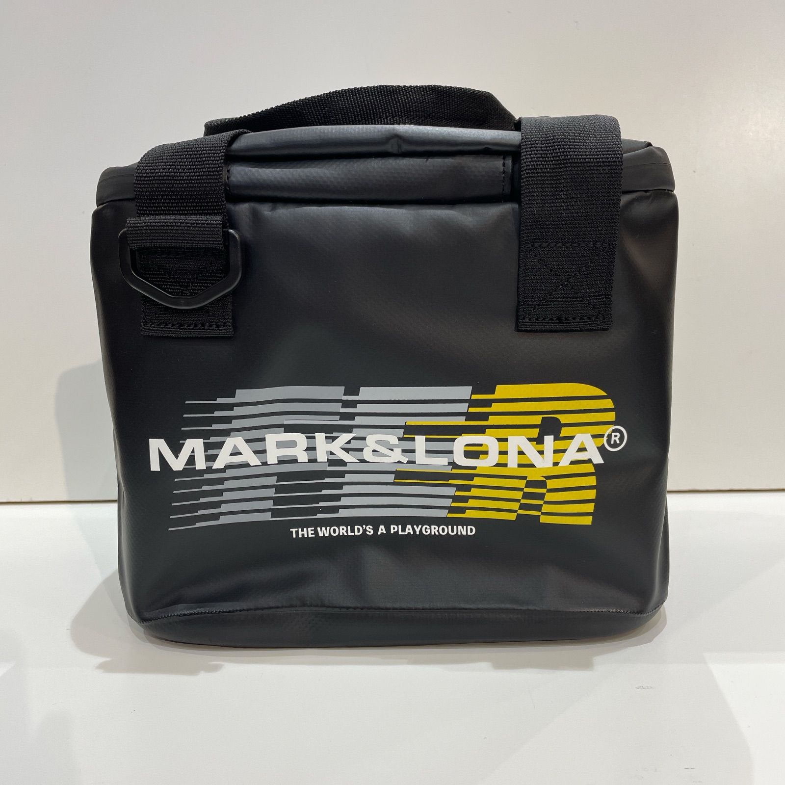 松前330 MARK&LONA マーク＆ロナ FER Camo Aqua Trek Pouch 防水