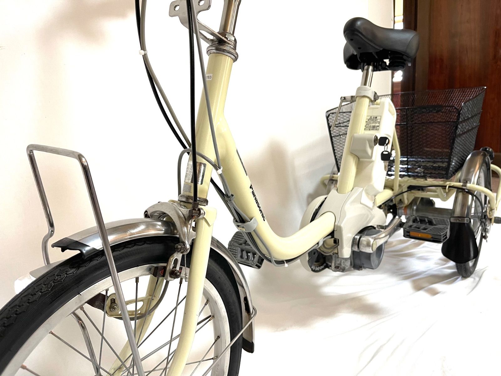 0282【動作確認済】送料無料 Panasonic 電動アシスト三輪自転車 9.8Ah 