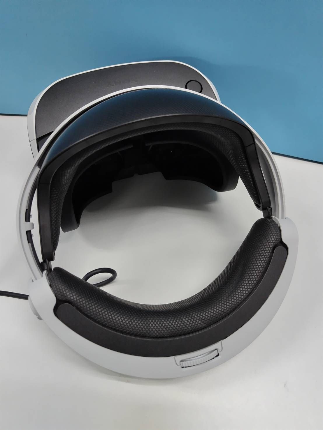 良品】PlayStation VR/PSVR/CUH-ZVR2/カメラ同梱版 - メルカリ