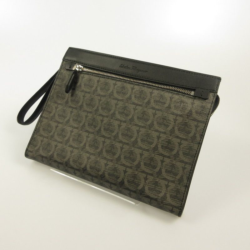 【姫路東店】 中古 Salvatore Ferragamo | サルヴァトーレフェラガモ クラッチバッグ 24A421 【122】 姫路東店】 中古 Salvatore Ferragamo | サルヴァトーレフェラガモ