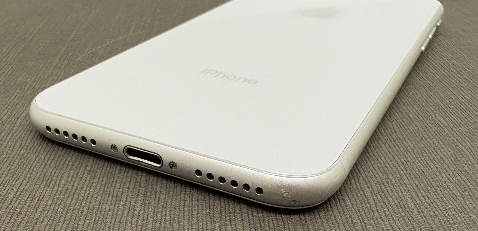 iPhone 8 シルバー 256GB　SIMフリー　ジャンク iPhone8 256GB MQ862J/A docomo版SIMフリー | 中古スマホ販売の