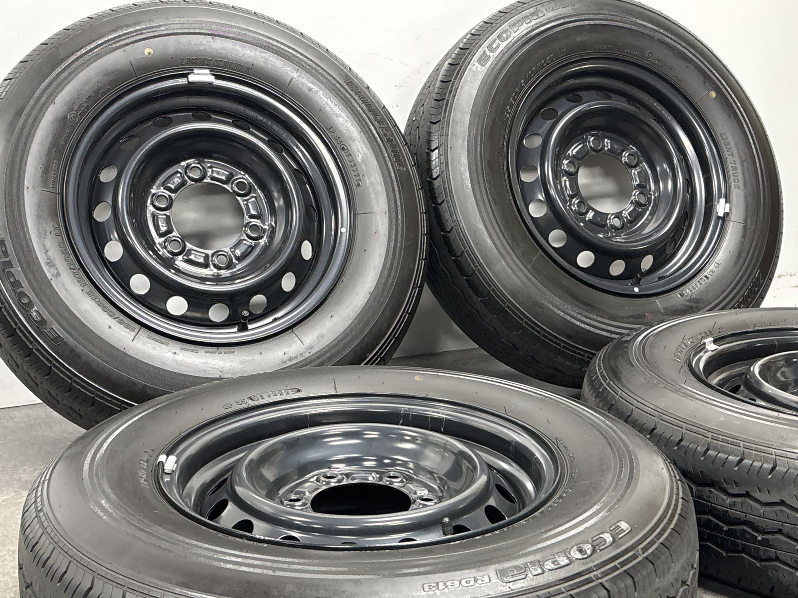 美品 バリ溝】トヨタ 200 ハイエース 純正 15in 6J +35 PCD139.7 