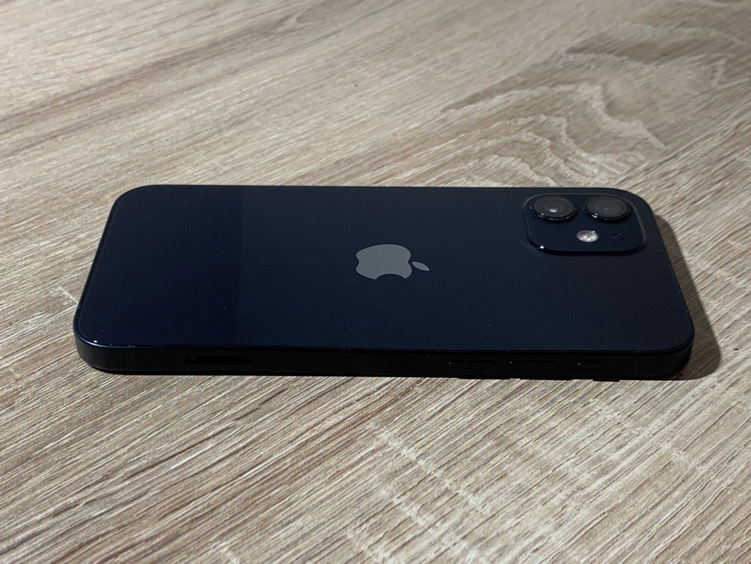 iPhone 12 本体 ブラック 64GB 中古 ジャンク品 iPhone 12 64GB ブラック ジャンク品 - メルカリ