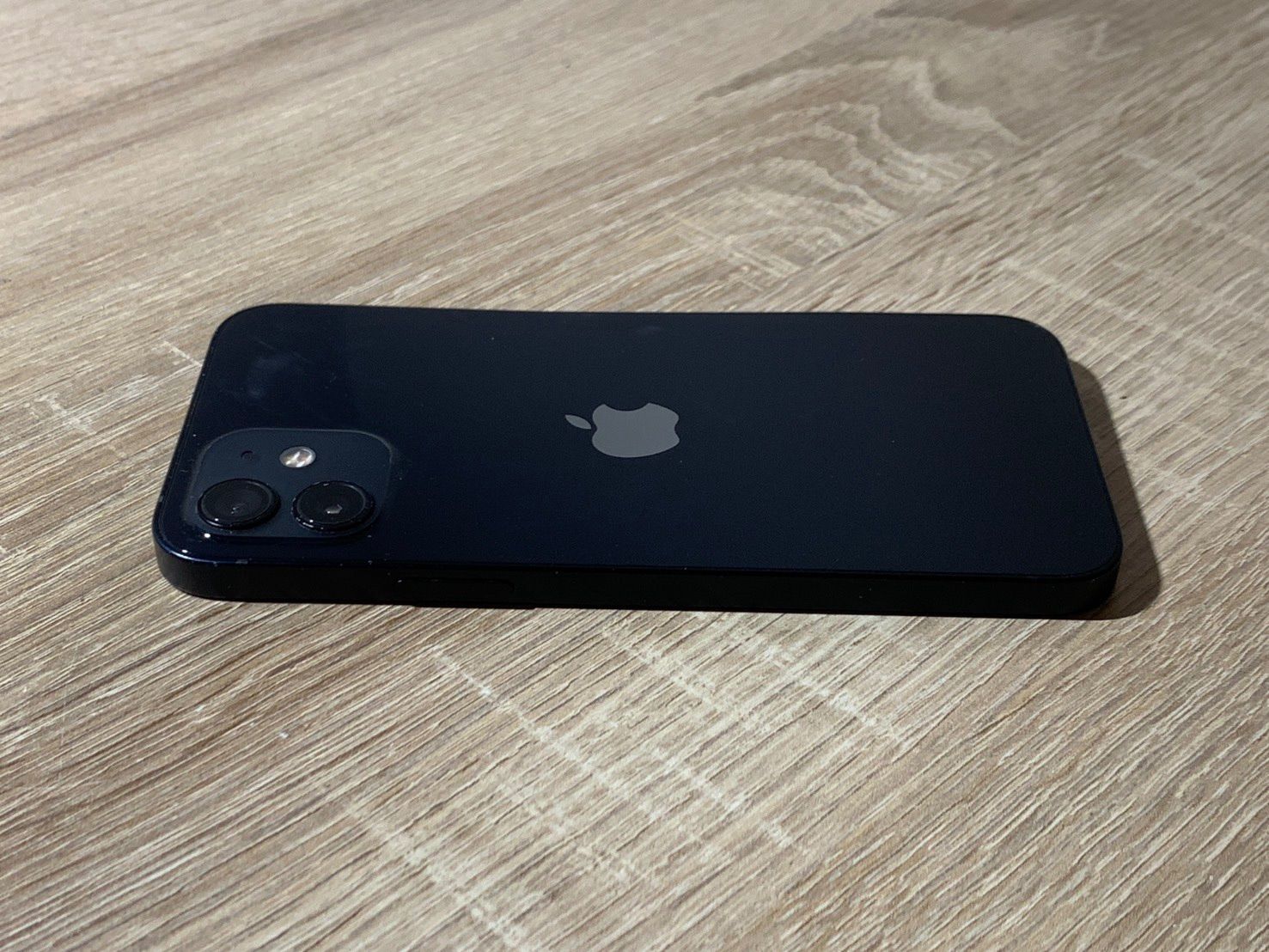 iPhone 12 64GB ブラック ジャンク品 - メルカリ