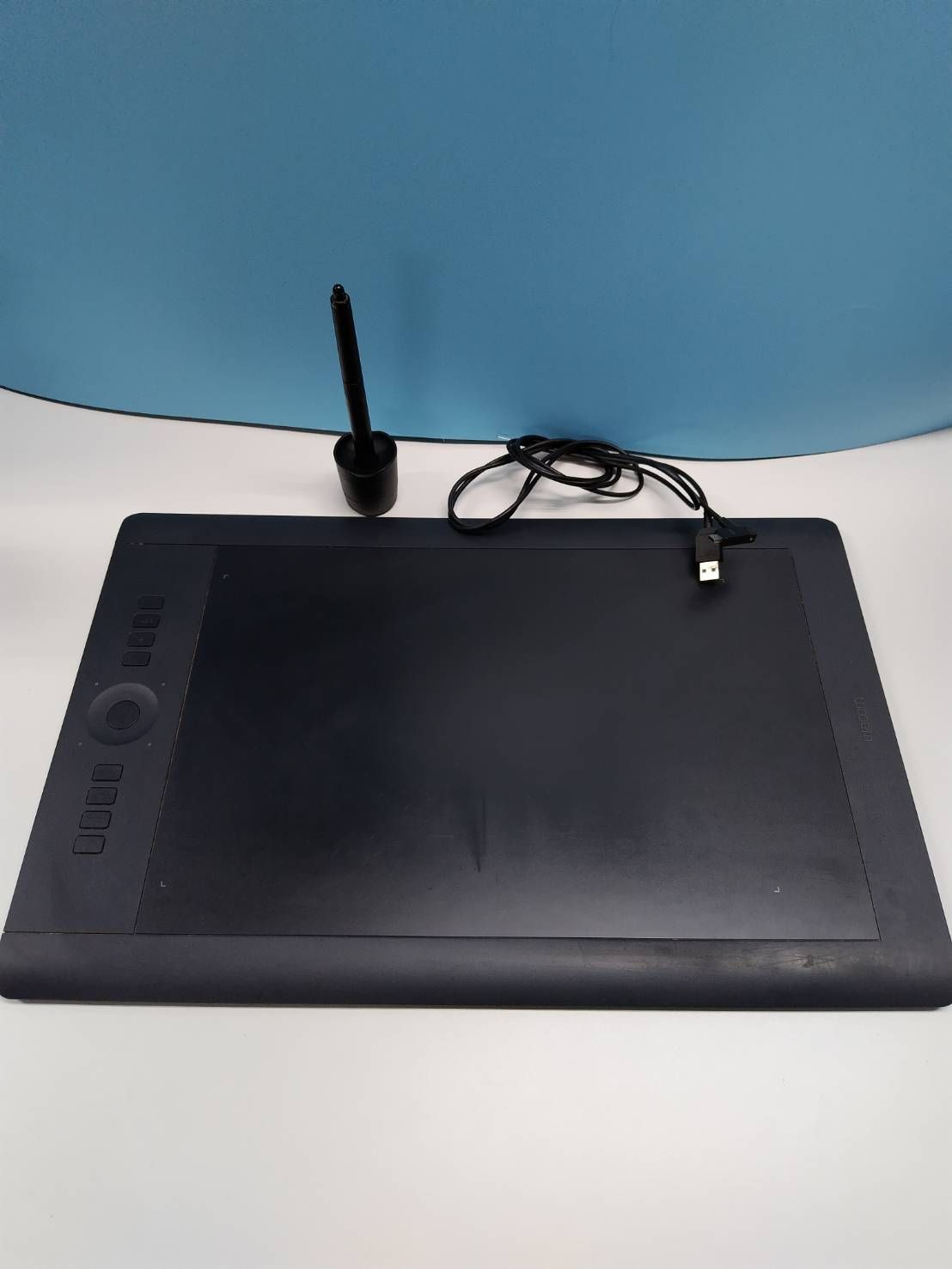 Wacom Intuos Pro large PTH-851/K 中古品 - メルカリ