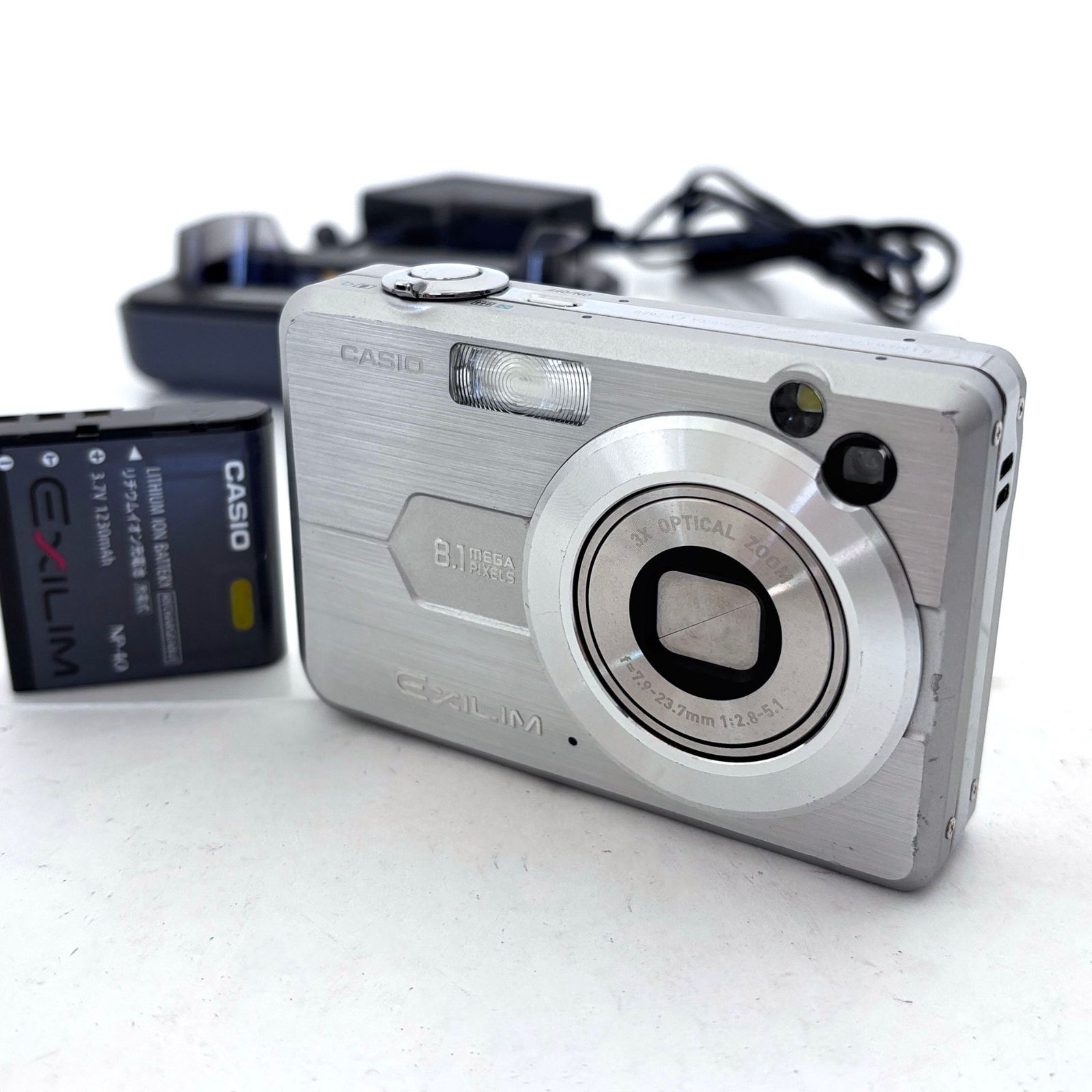 液晶1/3だけ見えます！【カシオ】CASIO EXILIM EX-Z850 + バッテリー 