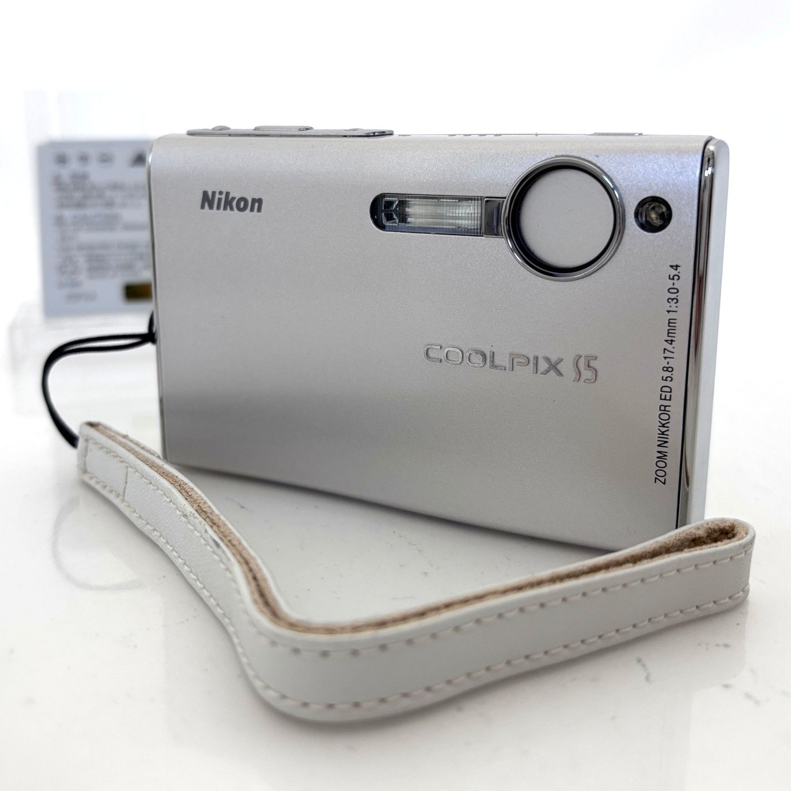 Nikon ニコン デジタルカメラ COOLPIX S5 レッド COOLPIXS5R お気に 