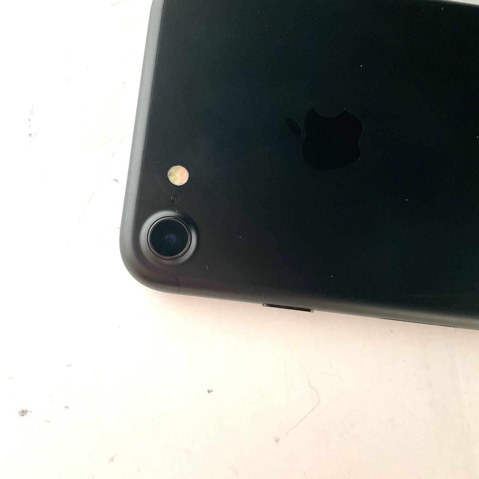 iPhone 7 32GB ブラック Softbank 美品 - メルカリ