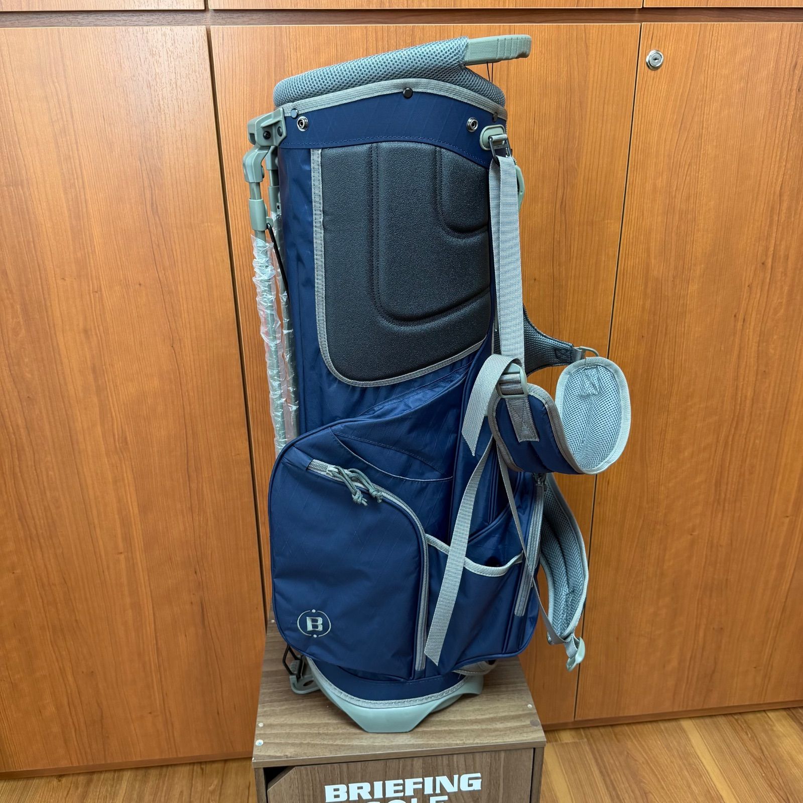 新品・未使用】限定モデル BRIEFING GOLF キャディバッグ CR-4 #02 XP