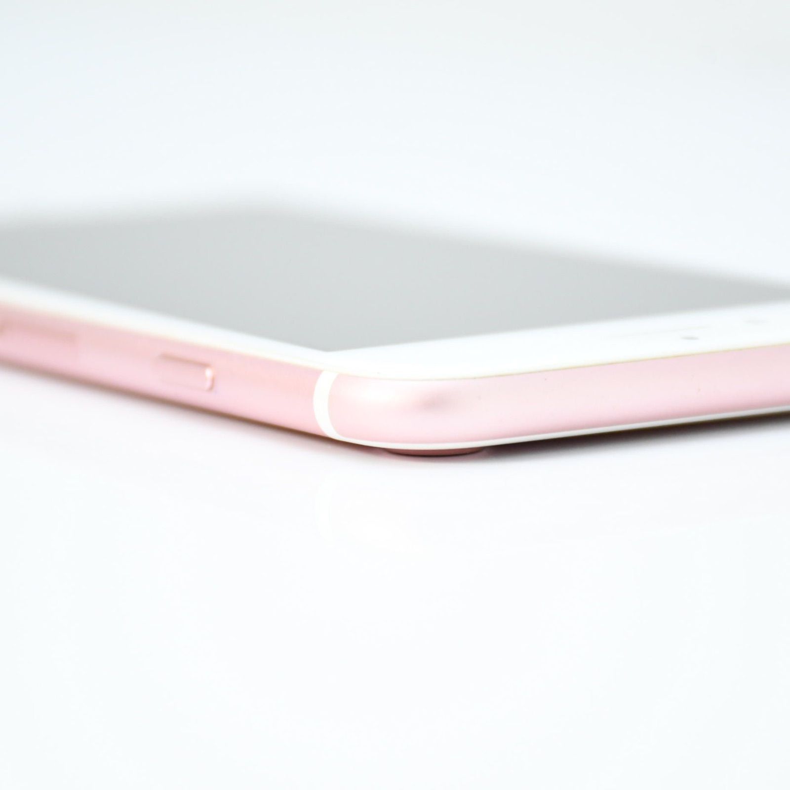 液晶美品】 docomo SIMフリー iPhone 7 32GB ローズゴールド - メルカリ