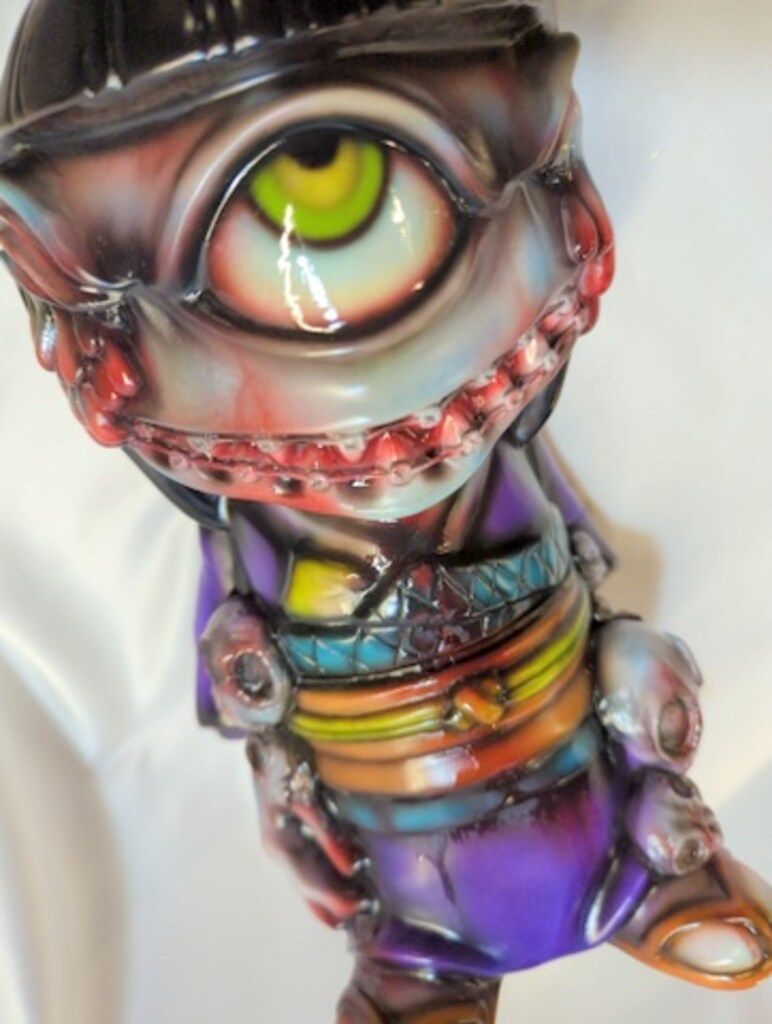 かっこわらい雑貨店 インクレディブル よしこ Custom Oneoff 黒髪/紫