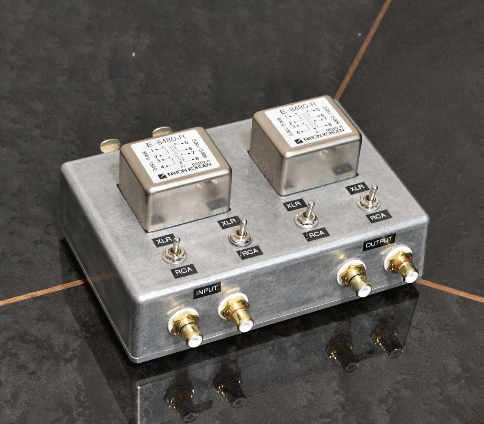 日本光電工業 入力トランス　XLR＜＞RCA変換ライントランス