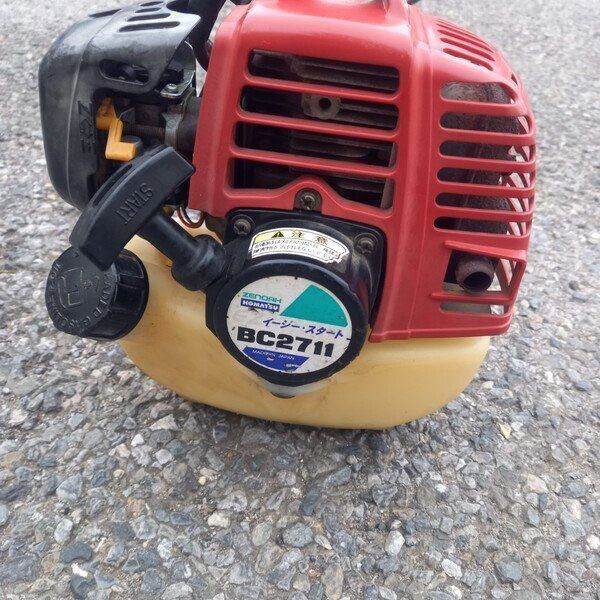 ゼノア BC2711EZ エンジン草刈機【野田愛宕店】【店頭取引限定】【中古】管理番号：IT0H1D10DDBG ゼノア BC2711EZ エンジン草刈機【野田愛宕店】【店頭取引限定】【中古