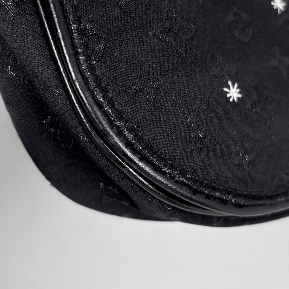 ルイ・ヴィトン Louis Vuitton コント ドゥ フェ ミュゼット 