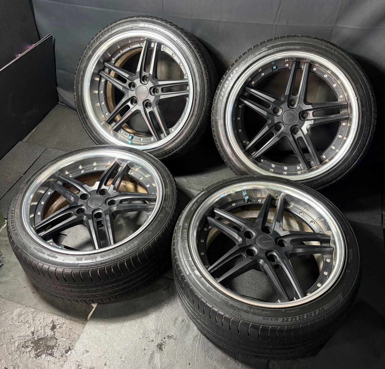 WORK ワーク GNOSIS グノーシス ハブ径約73mm WINRUN R330 18インチ 