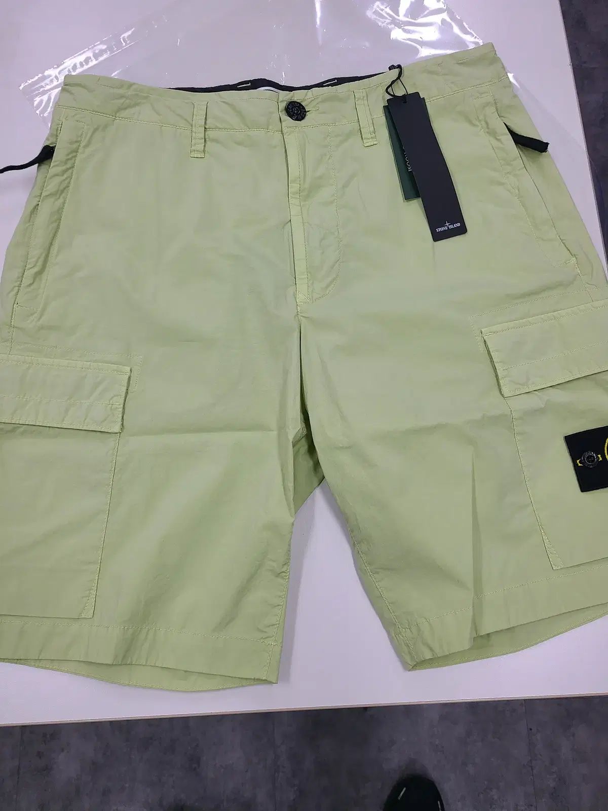 ストーンアイランド stone 新品 ハーフパンツ mブルーグリーン 【公式