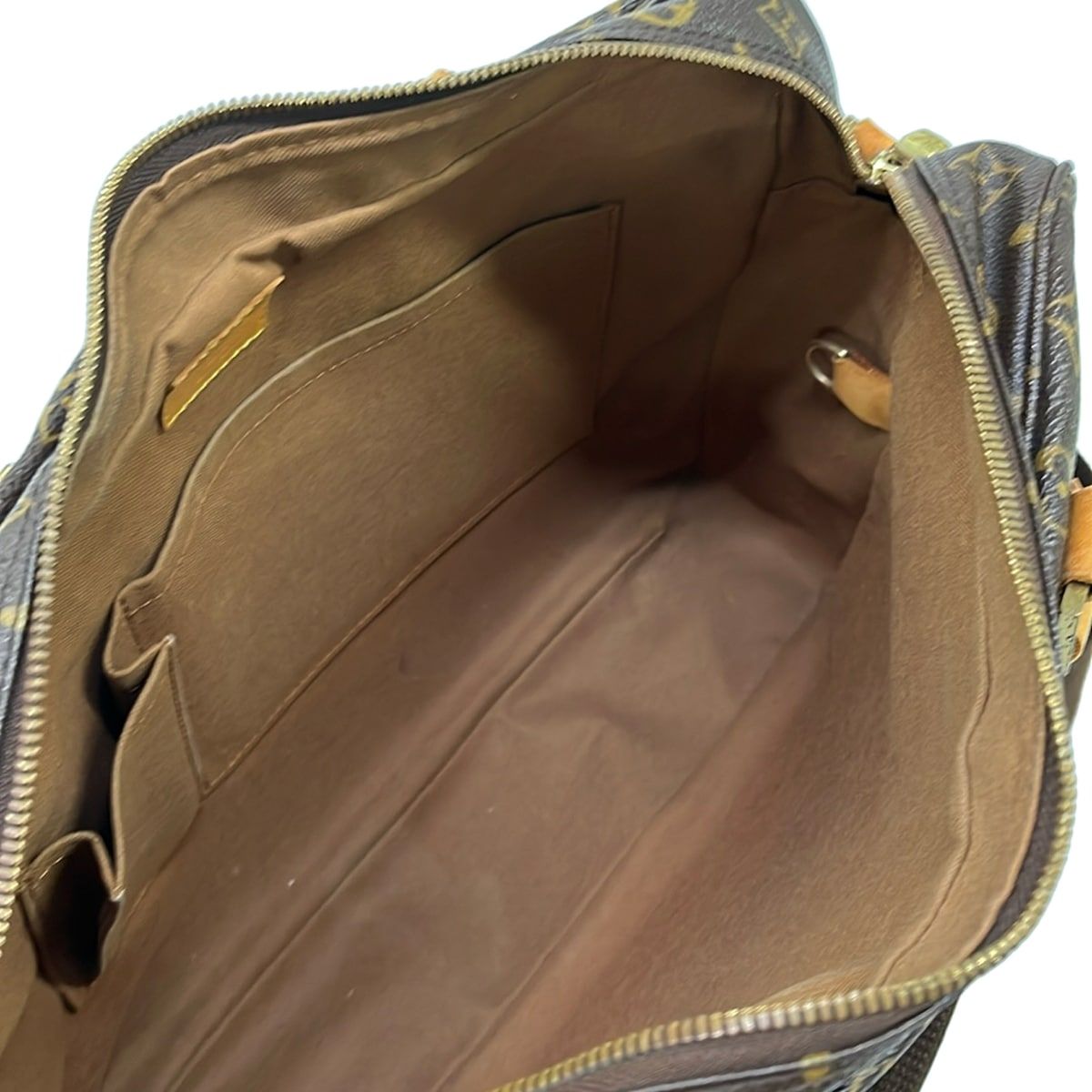 LOUIS VUITTON(ルイヴィトン) ショルダーバッグ モノグラム サック 