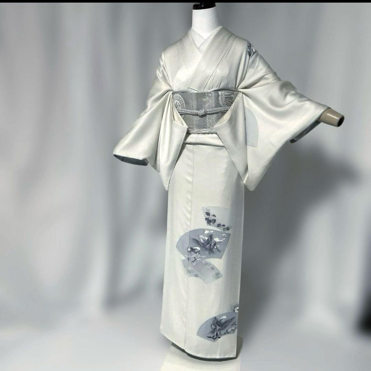 美品 正絹 訪問着 フルセット 祈丈67 ゆったり 西陣袋帯　たとう紙 美品 正絹 訪問着 フルセット 祈67 ゆったり 西陣袋帯 たとう紙 可愛い