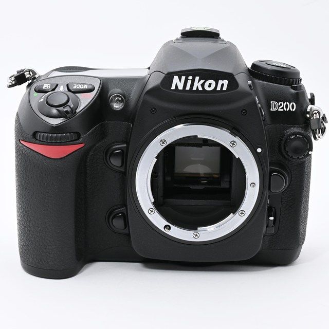 美品＞ Nikon D200 ボディ｜シャッター数2,517枚｜名機デジタル一眼
