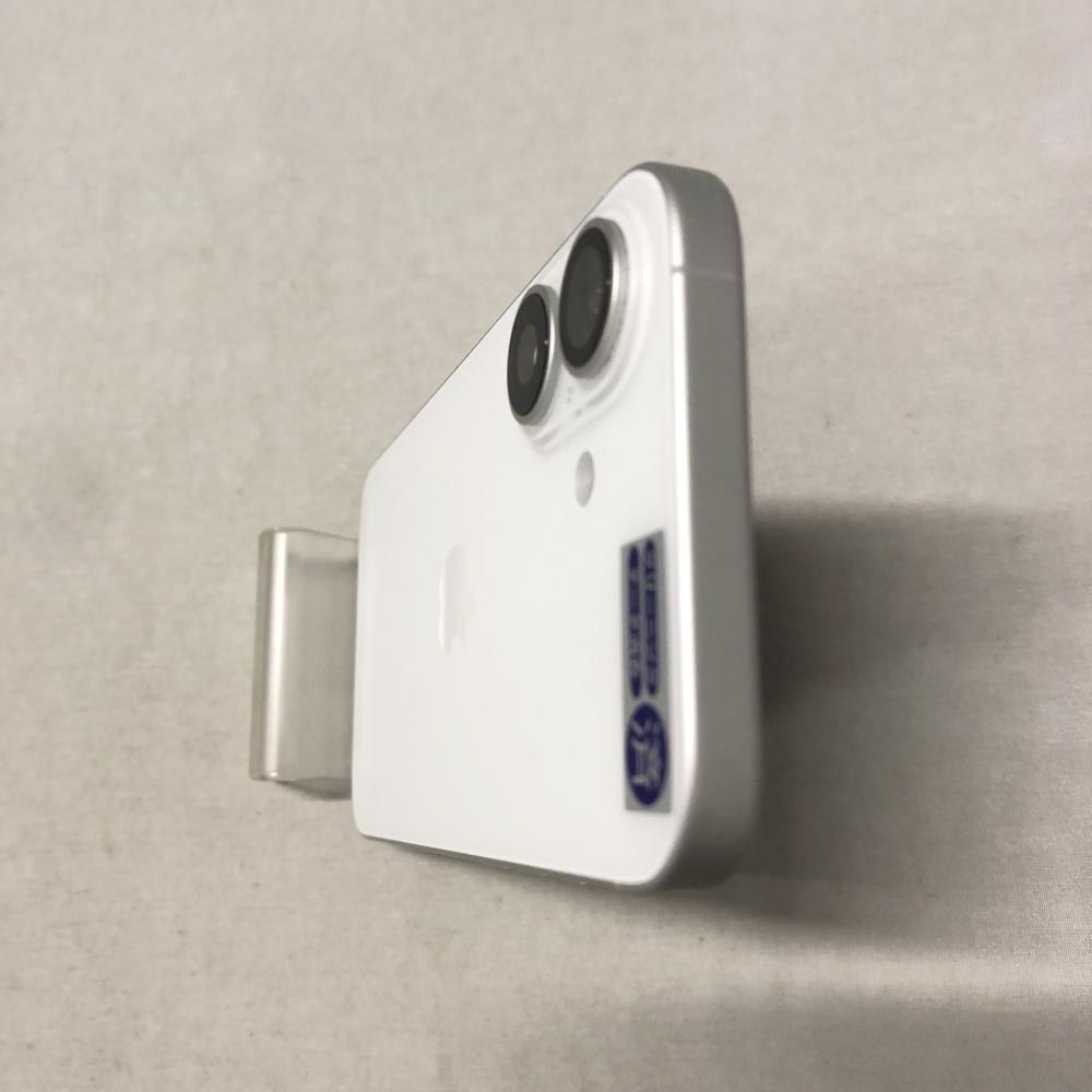 iPhone16 128GB ホワイト SIMフリー 画面傷あり 動作確認済 中古iPhone 16 128GB ホワイト SIMフリー 画面傷あり - メルカリ