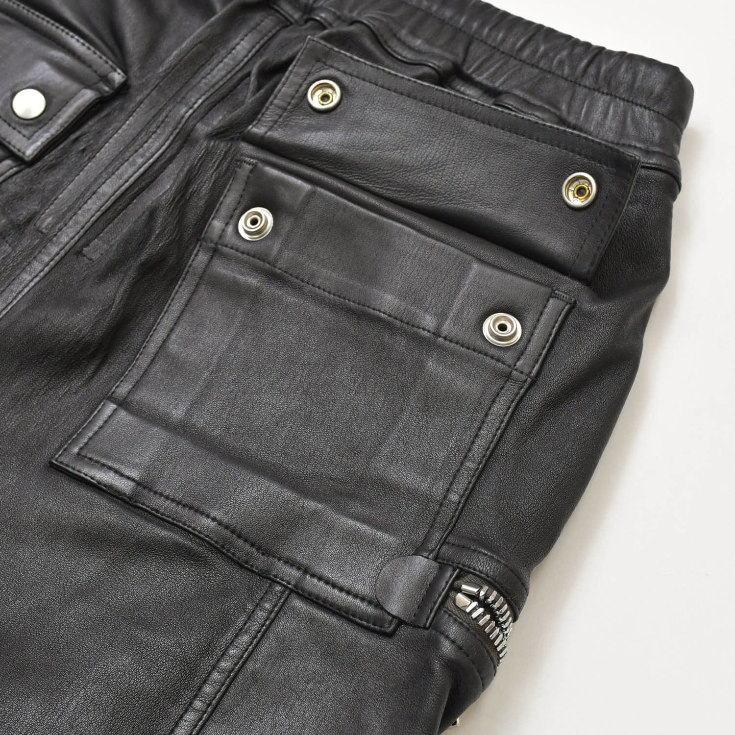 RICK OWENS リックオウエンス Buhaus Leather Cargo Pants RU02A5377 