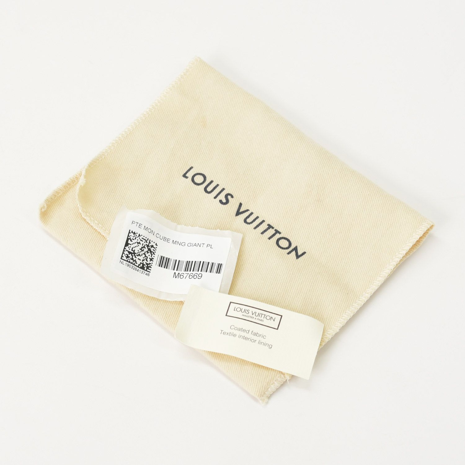 LOUIS VUITTON ルイヴィトン モノグラム ジャイアント ポルトモネ 