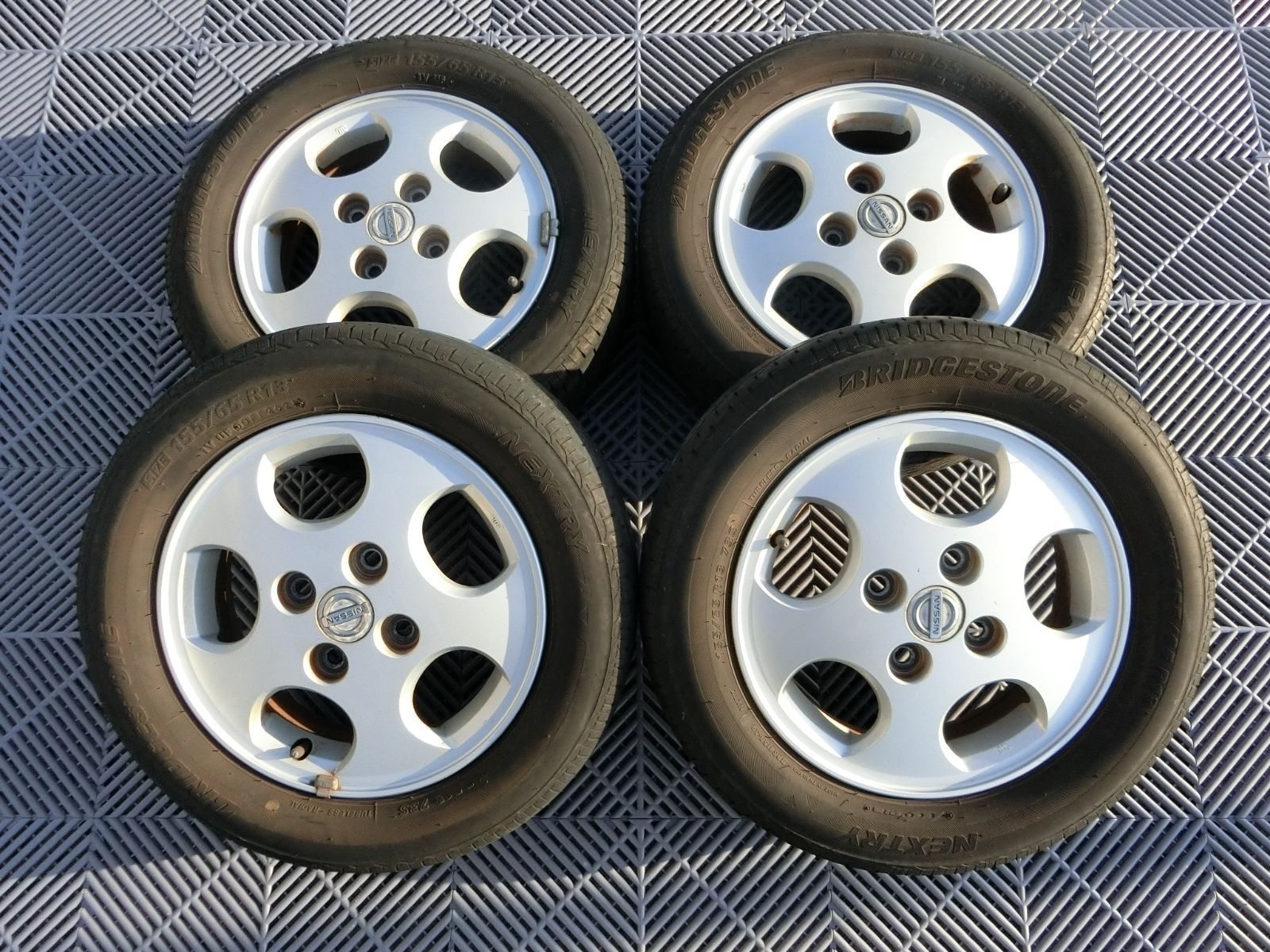 983] 送料無料 日産純正 13インチ アルミホイール 13×4.0B +46 PCD100 